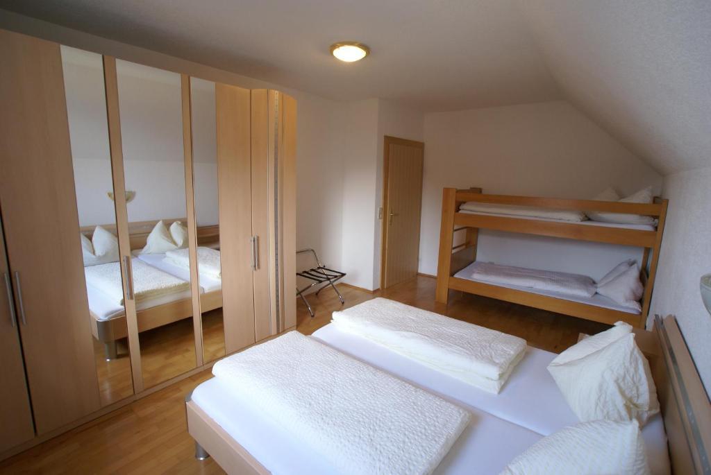 Appartement Zur Post Ferlach Oda fotoğraf